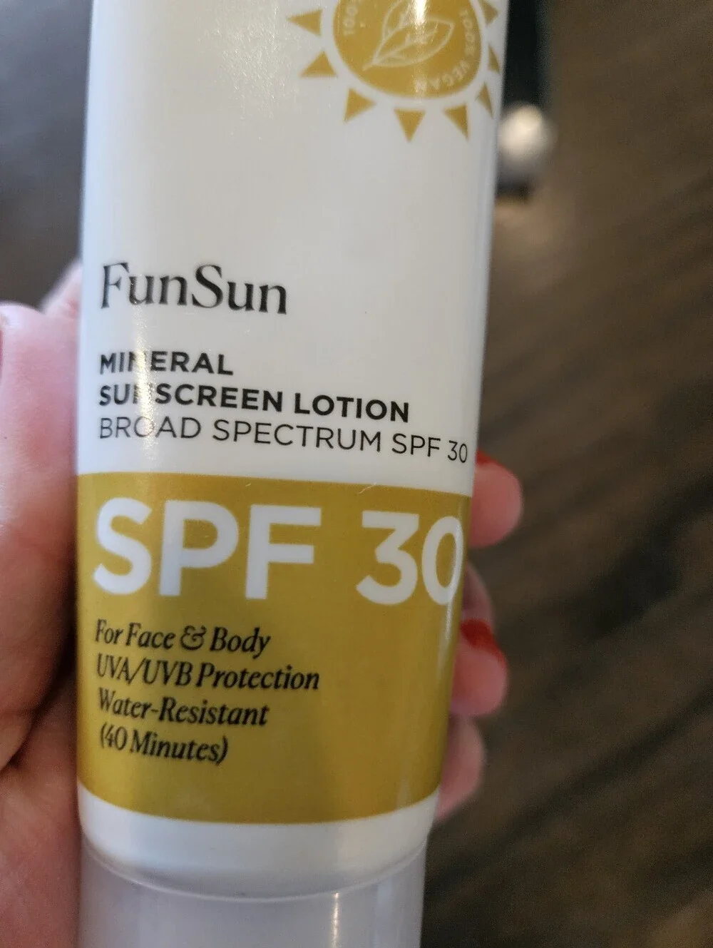 Arbonne mineral sunscreen